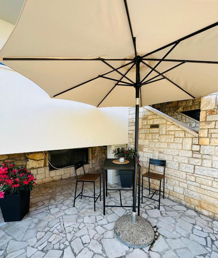Studio Zara Rovinj Exterior photo